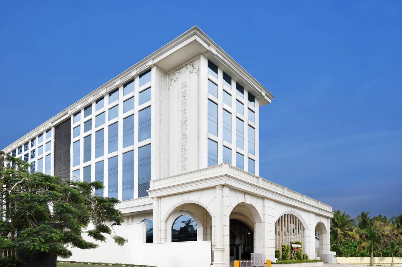 Hôtel Courtyard By Marriott Bengaluru Hebbal Extérieur photo